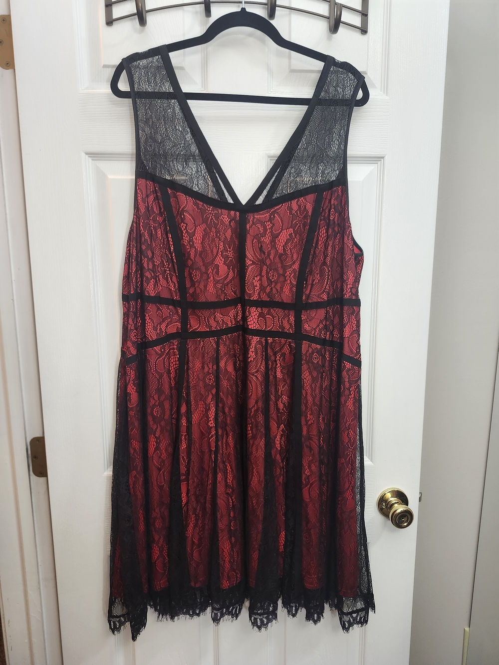 Torrid Red and Black Lace V-Neck Chemise Dress, Torrid 24 = 3X
